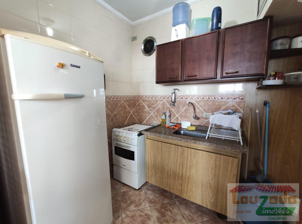 Apartamento à venda com 2 quartos, 70m² - Foto 6