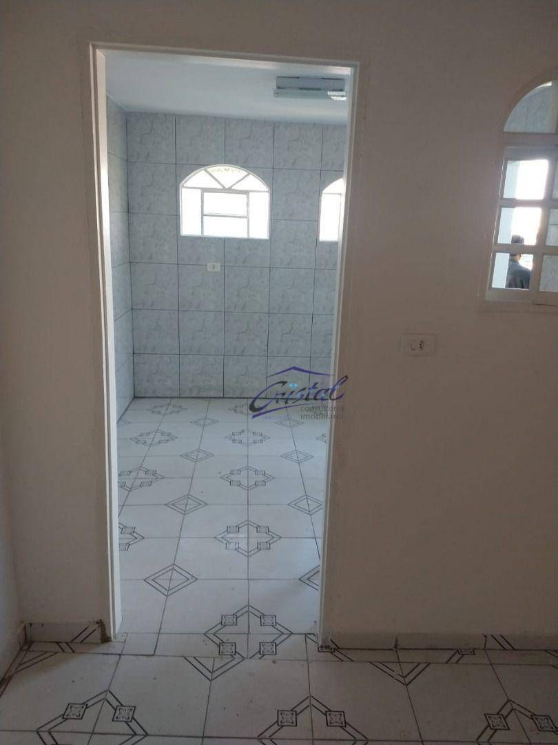 Casa à venda com 2 quartos, 250m² - Foto 8