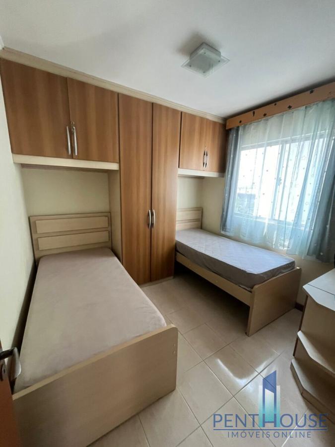 Apartamento à venda com 2 quartos, 81m² - Foto 12