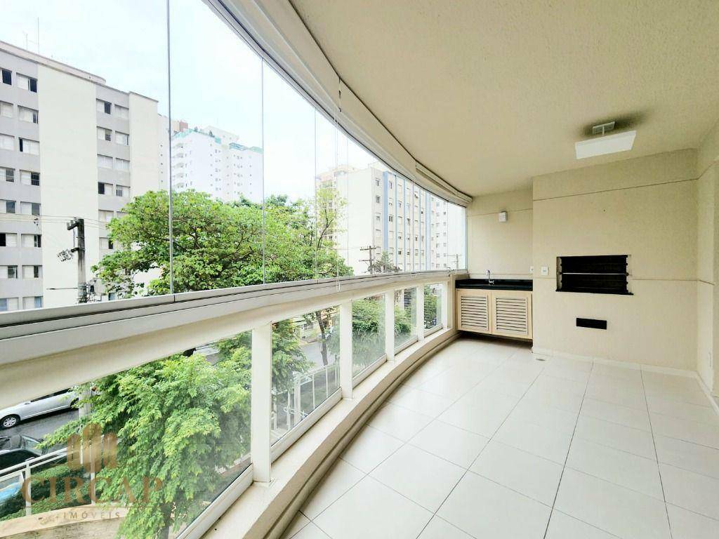 Apartamento para alugar com 4 quartos, 177m² - Foto 1