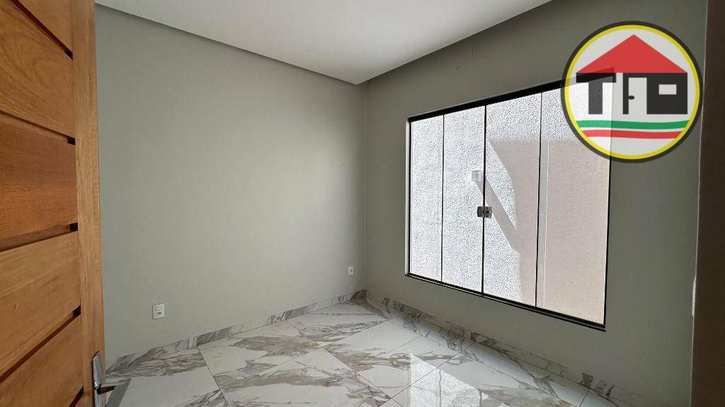 Casa à venda com 3 quartos, 220m² - Foto 10