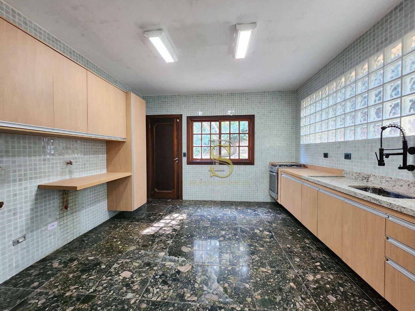 Casa de Condomínio à venda com 3 quartos, 288m² - Foto 17