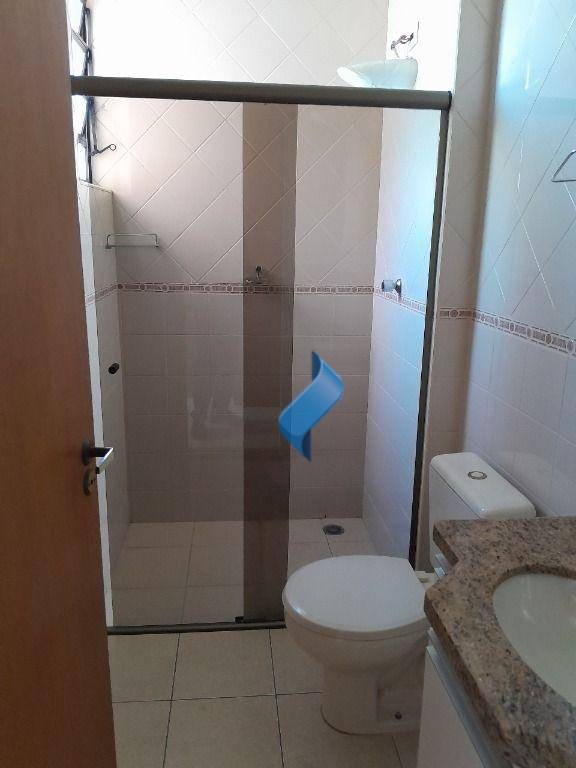 Apartamento à venda com 2 quartos, 87m² - Foto 3