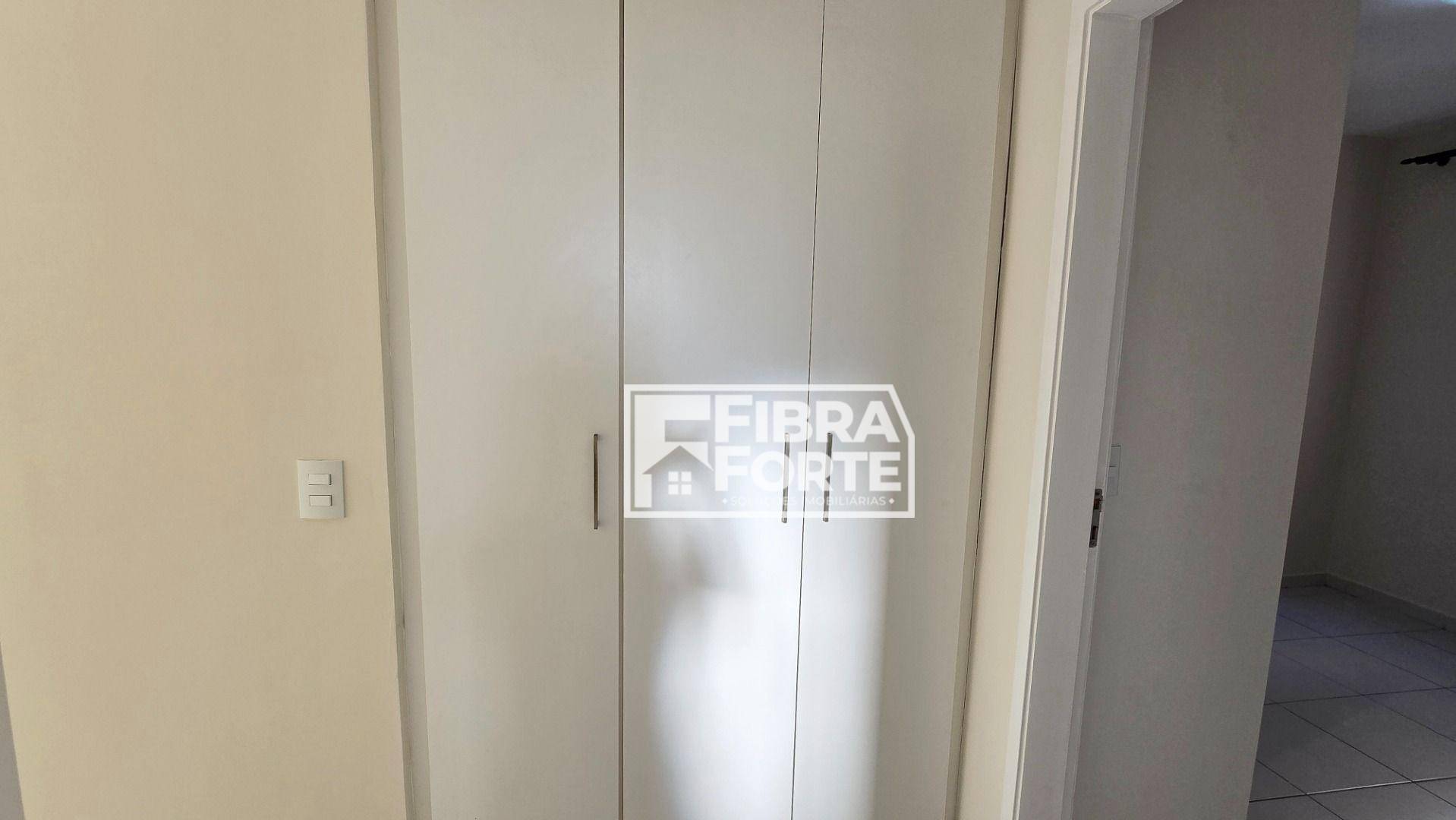 Apartamento à venda com 3 quartos, 70m² - Foto 7