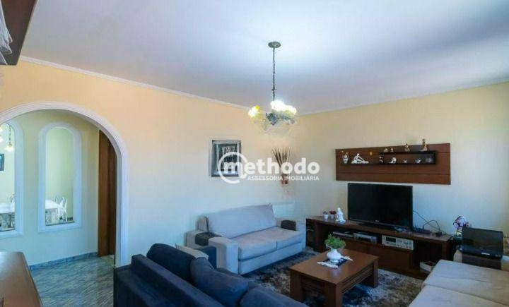 Casa à venda com 3 quartos, 227m² - Foto 16