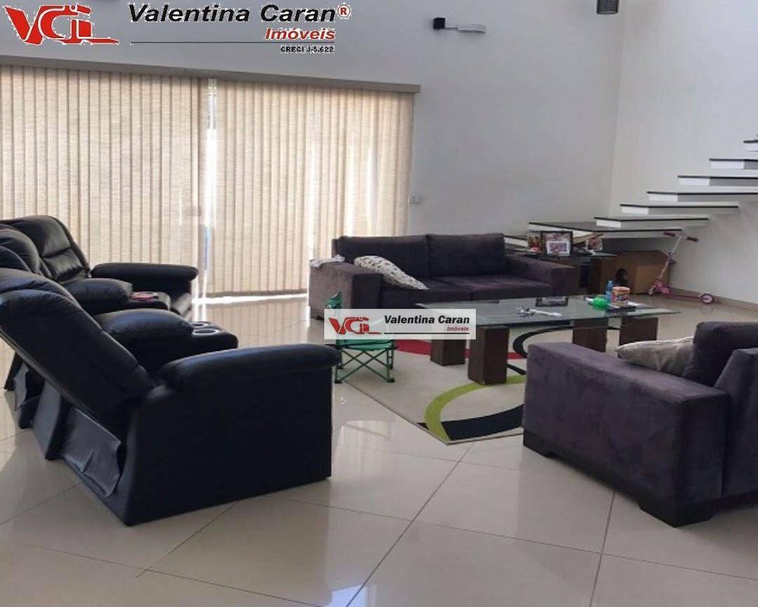 Sobrado à venda com 3 quartos, 274m² - Foto 3