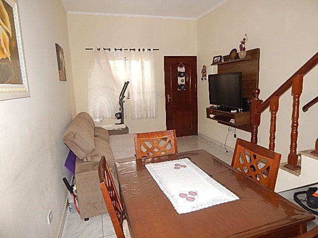 Sobrado à venda com 2 quartos, 65m² - Foto 2