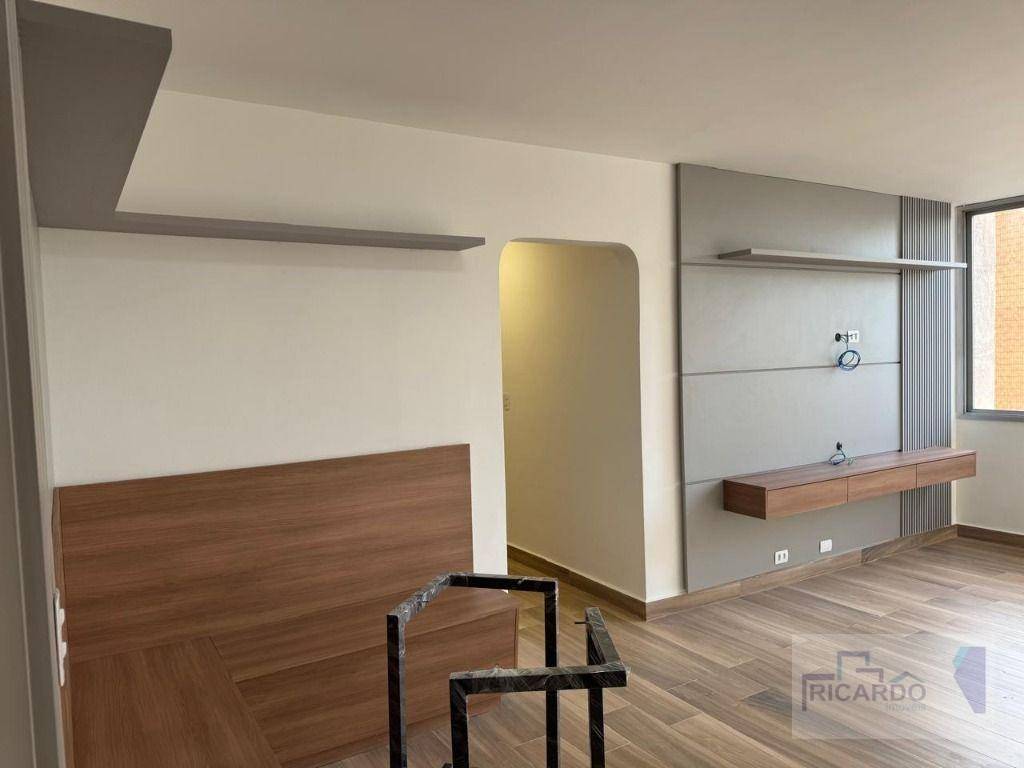 Apartamento para alugar com 3 quartos, 90m² - Foto 26
