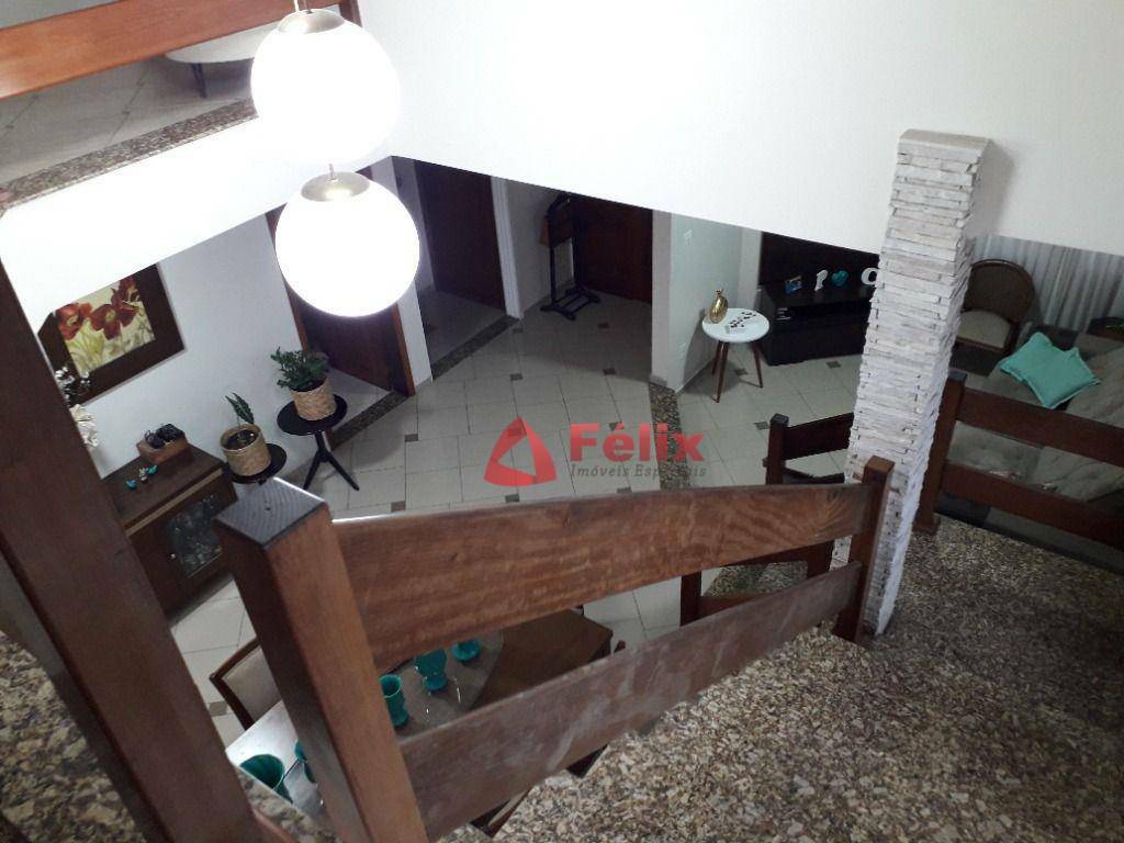 Sobrado à venda com 4 quartos, 350m² - Foto 23