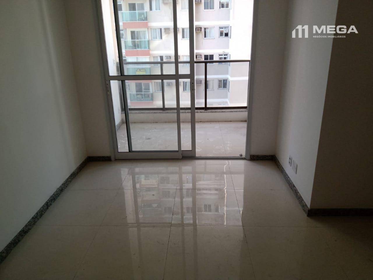 Apartamento à venda com 3 quartos, 70m² - Foto 3