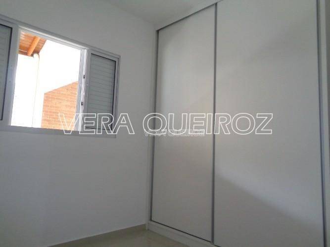 Casa para alugar com 3 quartos, 120m² - Foto 10