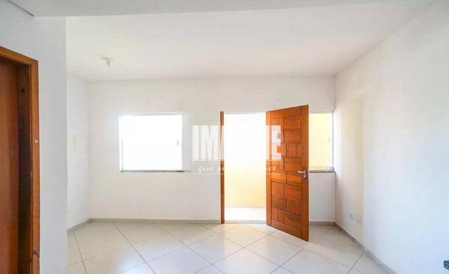 Apartamento à venda com 1 quarto, 34m² - Foto 2