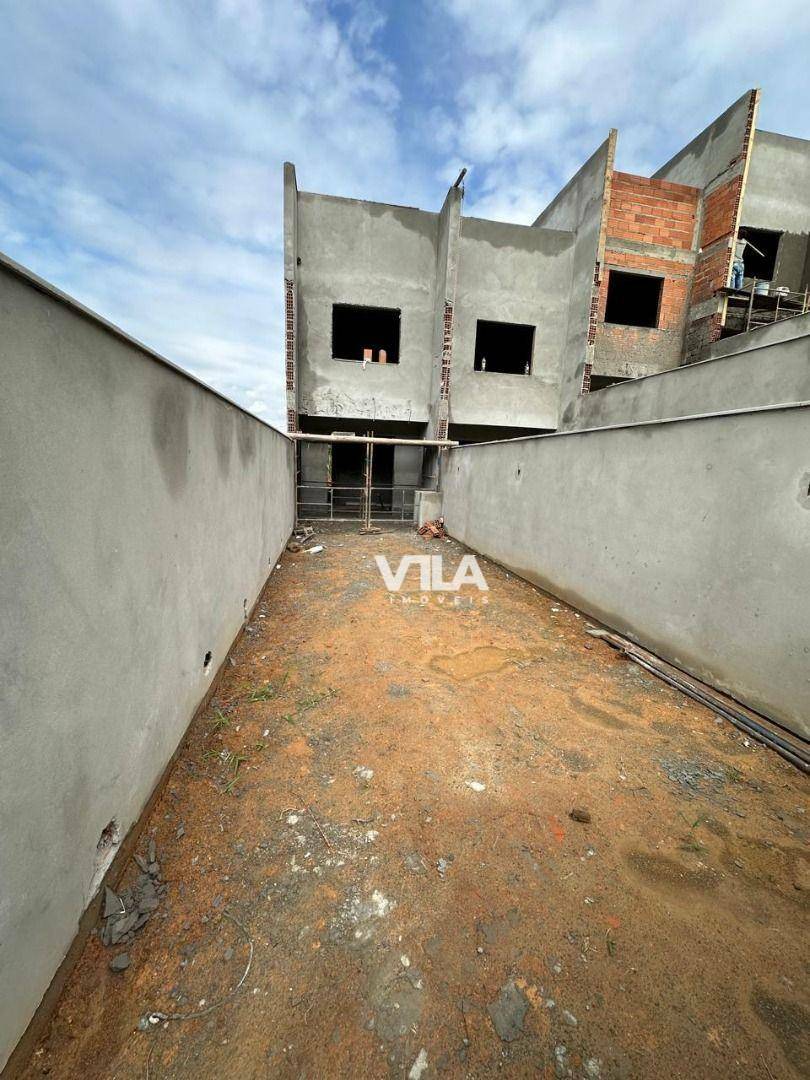 Sobrado à venda com 2 quartos, 65m² - Foto 12