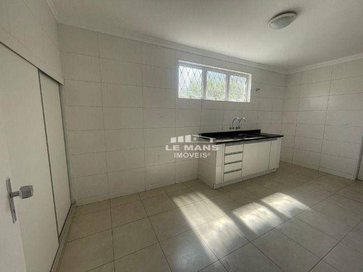 Casa, 4 quartos, 126 m² - Foto 1