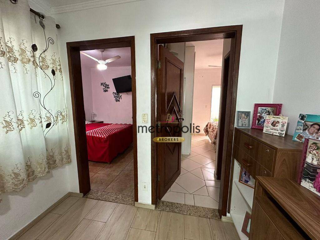 Sobrado à venda com 3 quartos, 220m² - Foto 55