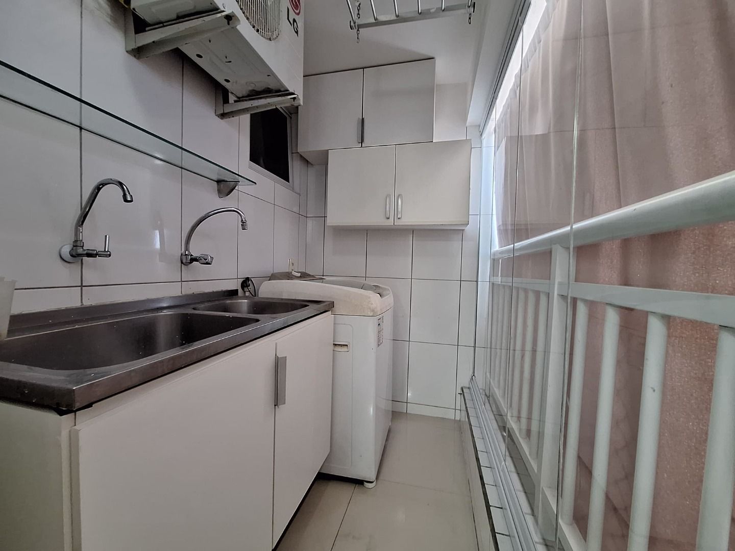 Apartamento para alugar com 2 quartos, 72m² - Foto 25