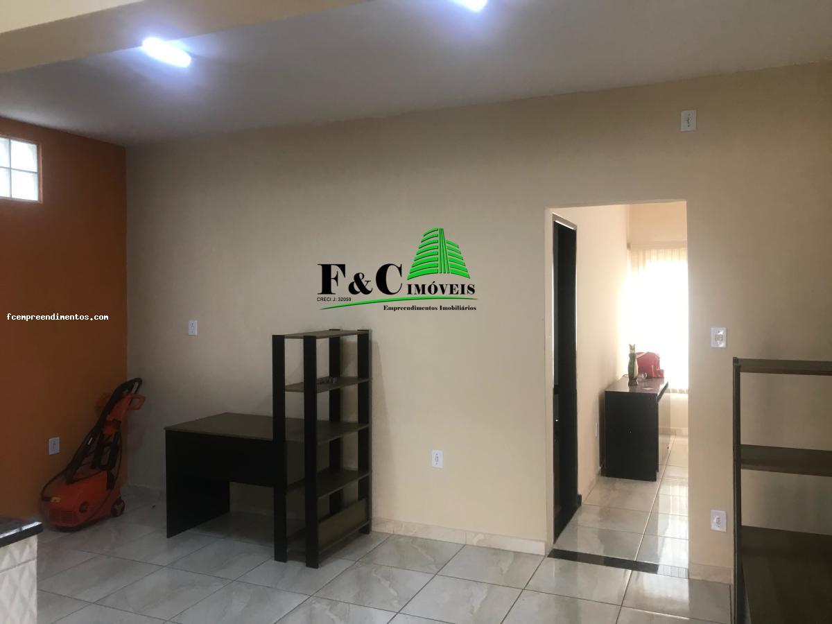 Casa à venda com 3 quartos, 200m² - Foto 10