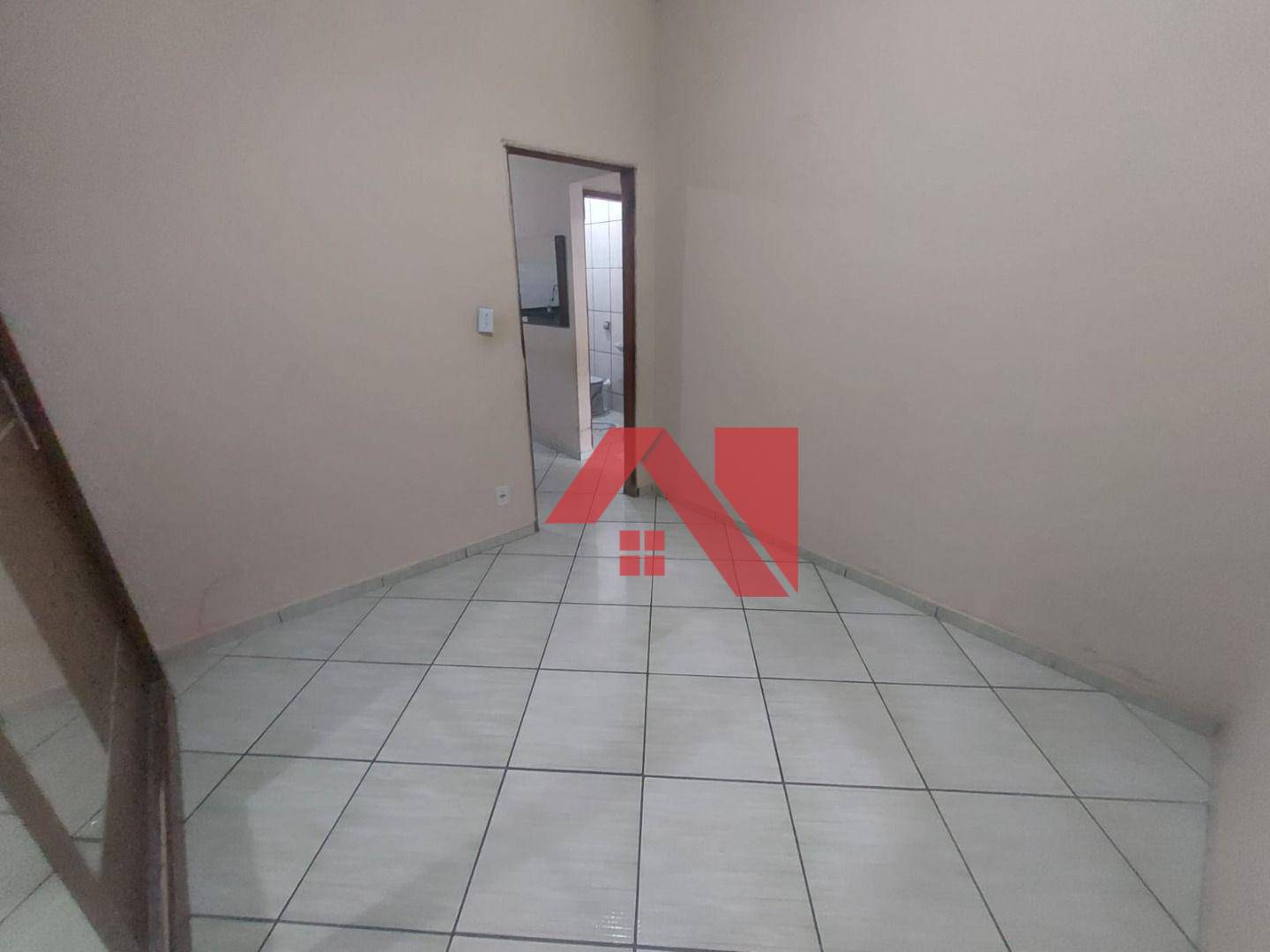 Casa à venda com 4 quartos, 185m² - Foto 18