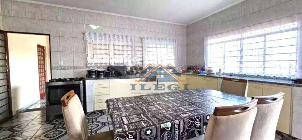 Casa, 3 quartos, 188 m² - Foto 5