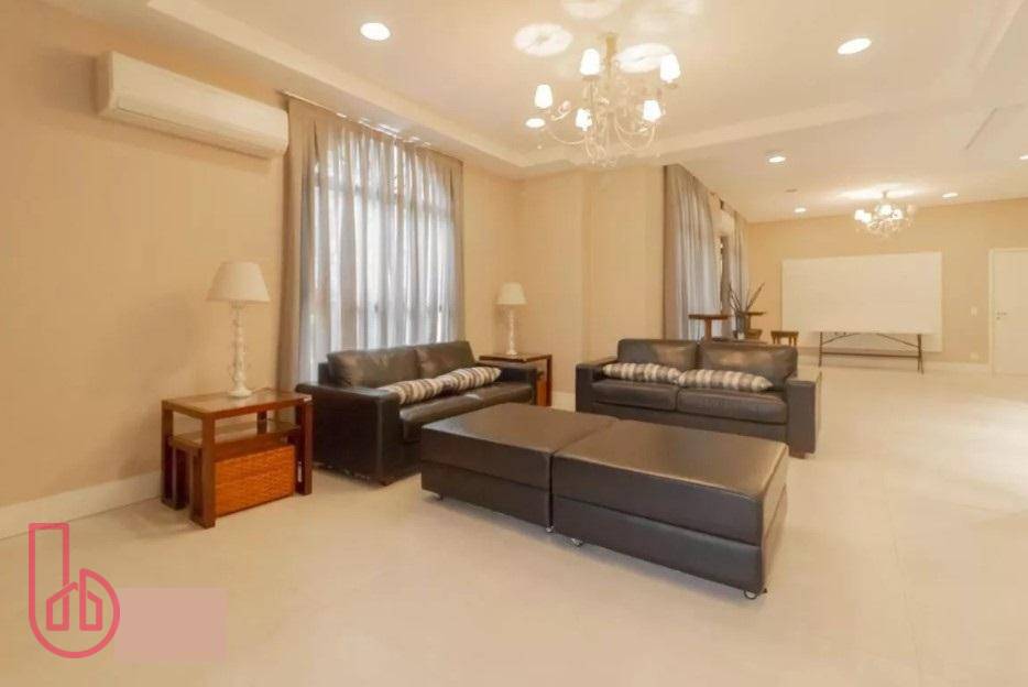 Apartamento para alugar com 3 quartos, 168m² - Foto 30