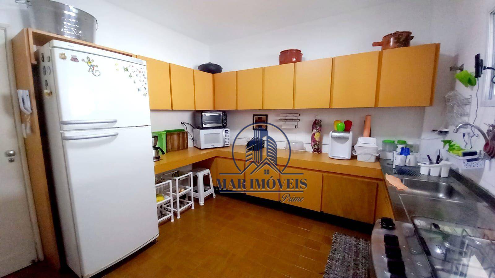 Apartamento à venda com 3 quartos, 140m² - Foto 17