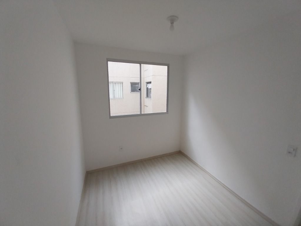 Apartamento para alugar com 2 quartos, 40m² - Foto 13