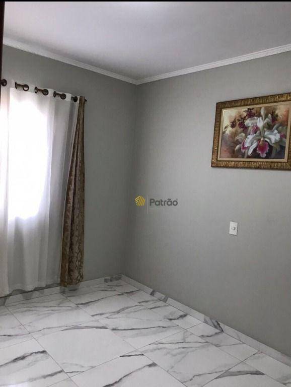 Casa à venda com 6 quartos, 260m² - Foto 36