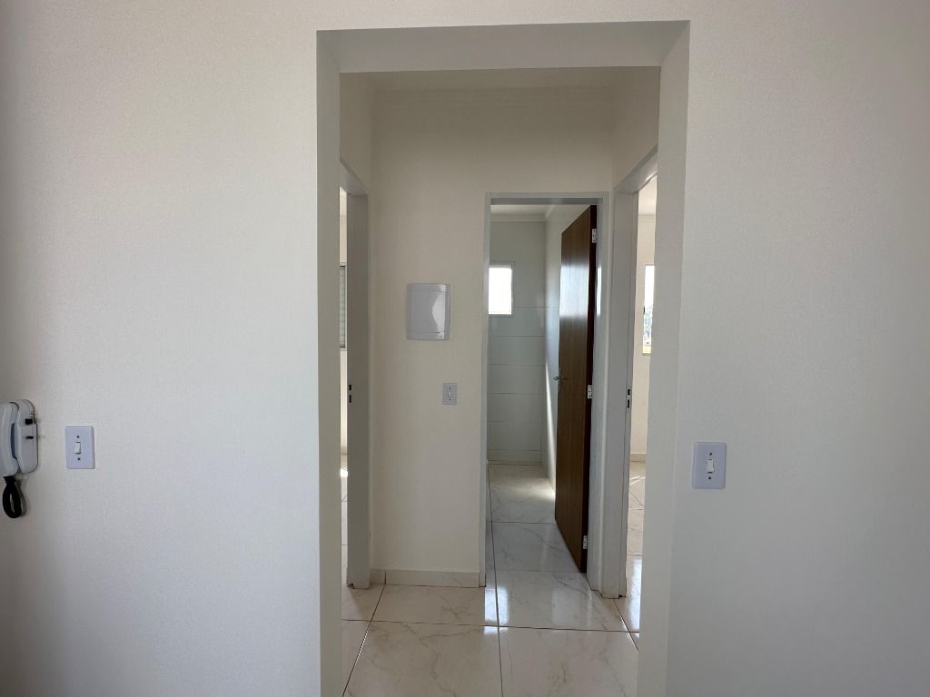 Apartamento à venda com 2 quartos, 45m² - Foto 21