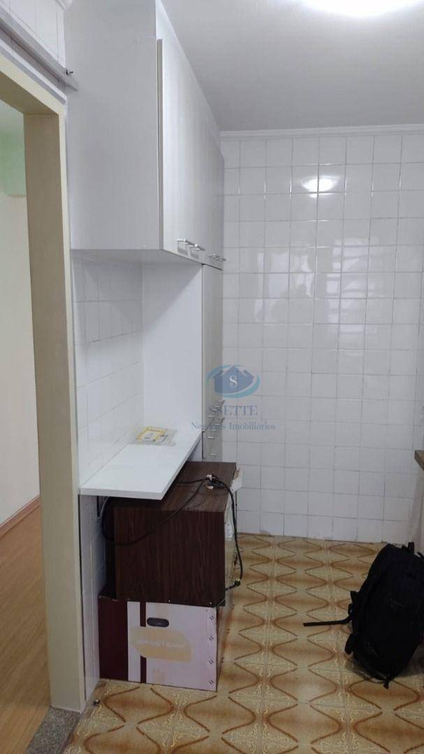 Apartamento à venda com 2 quartos, 62m² - Foto 6