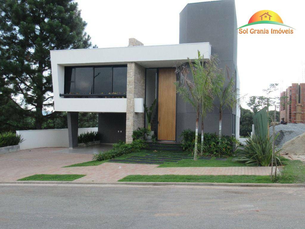 Casa de Condomínio à venda com 5 quartos, 540m² - Foto 1