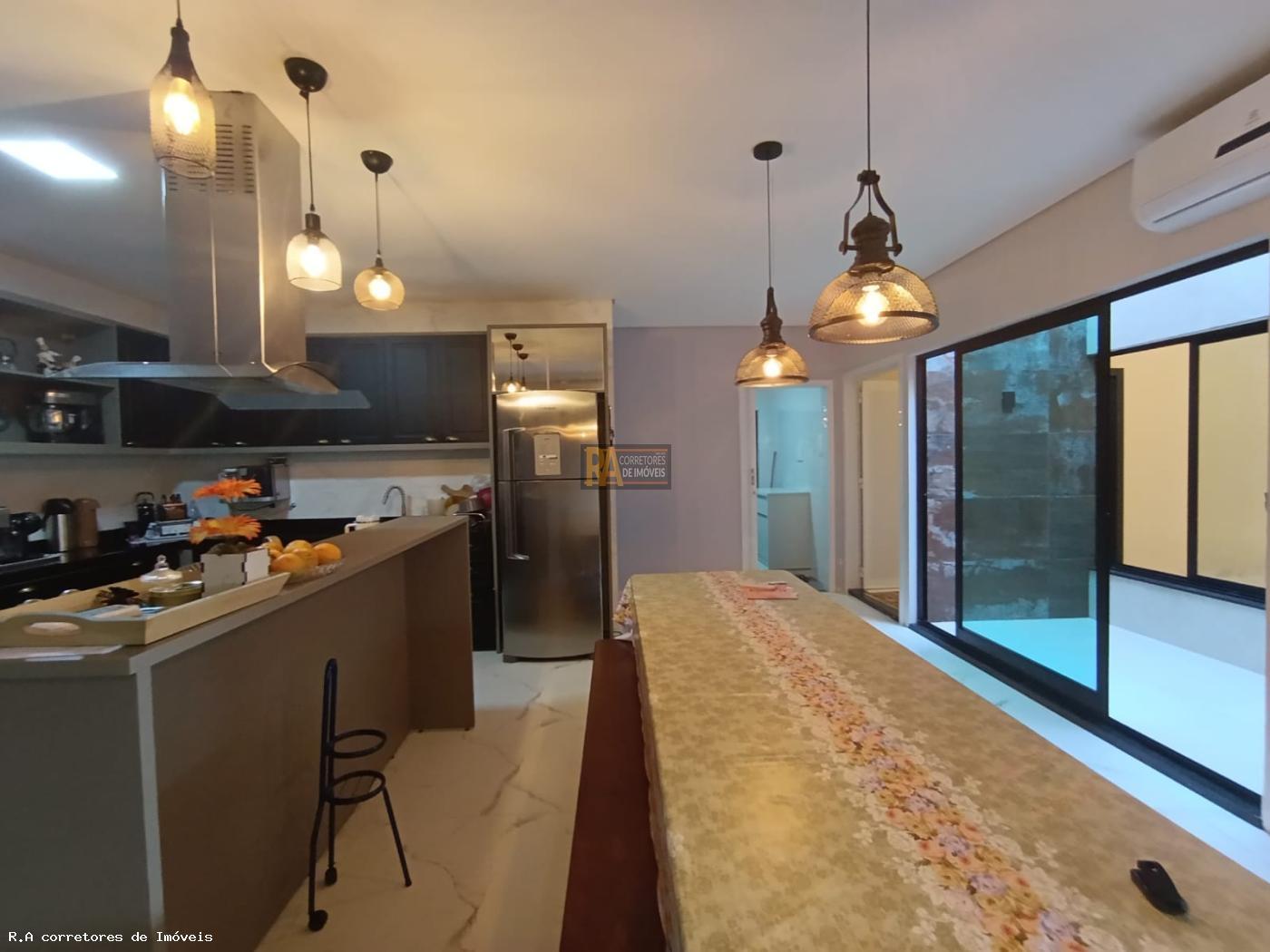 Casa à venda com 3 quartos, 387m² - Foto 28