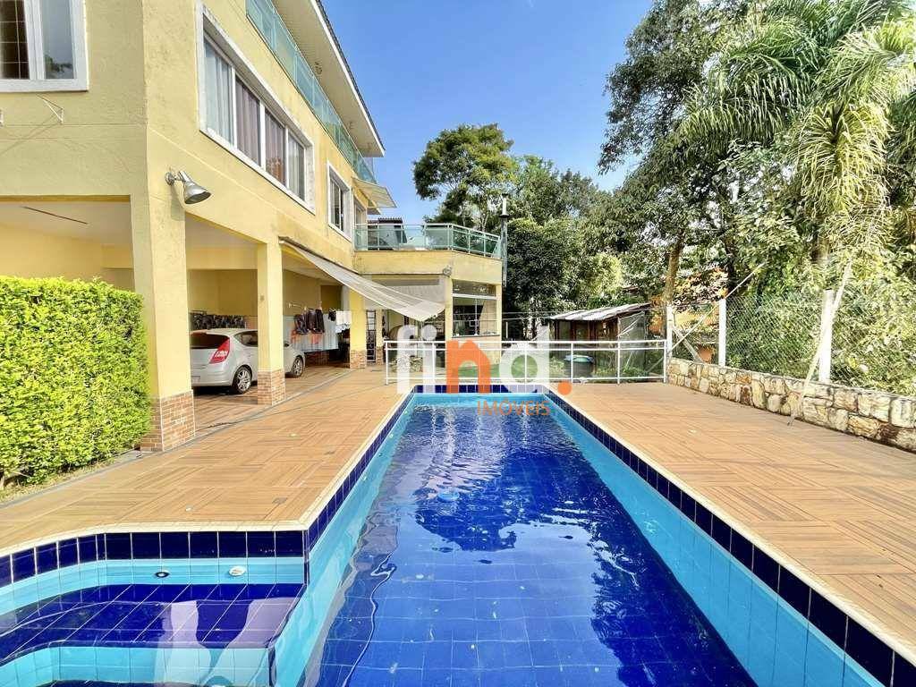 Casa de Condomínio à venda com 4 quartos, 494m² - Foto 2