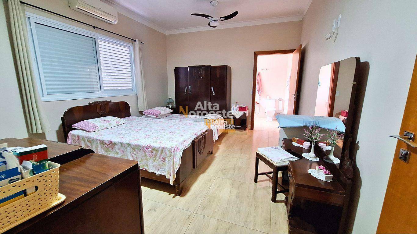 Casa de Condomínio à venda com 3 quartos, 183m² - Foto 11