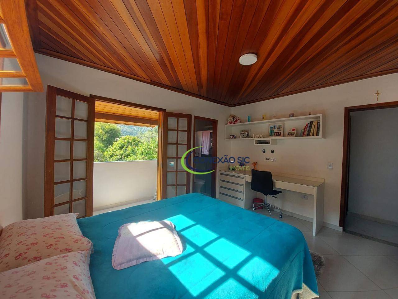 Sobrado à venda com 3 quartos, 350m² - Foto 13