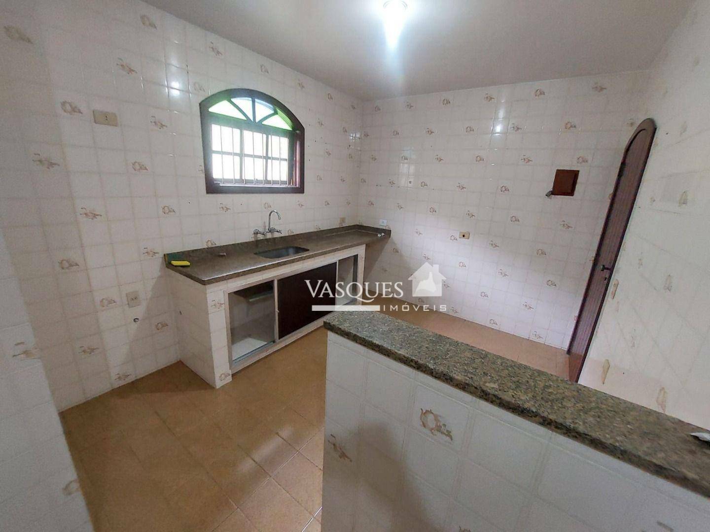 Casa para alugar com 3 quartos, 110m² - Foto 13