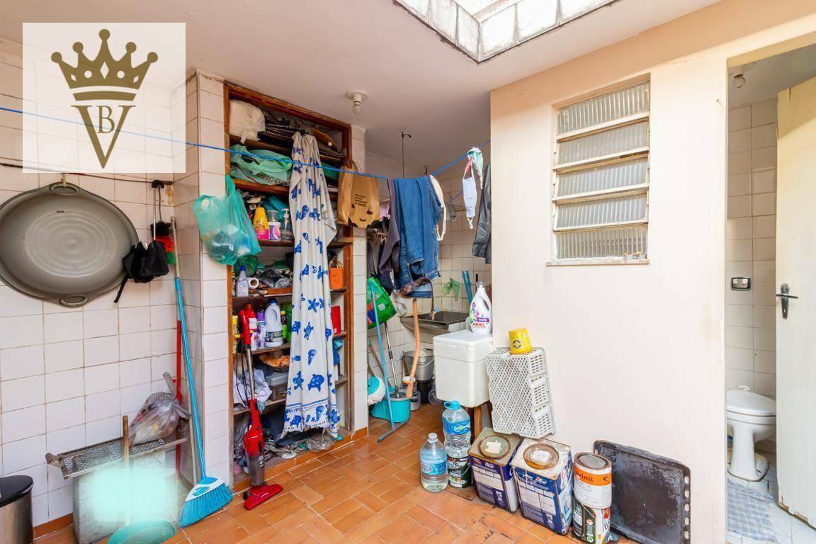 Casa à venda com 4 quartos, 200m² - Foto 13