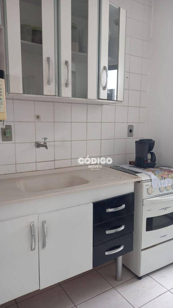 Apartamento à venda com 2 quartos, 58m² - Foto 14