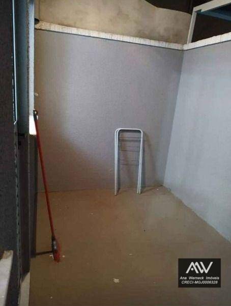 Apartamento à venda com 2 quartos, 50m² - Foto 9