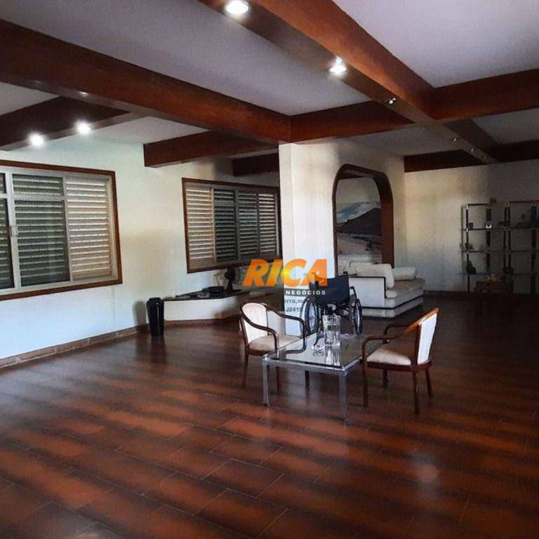 Casa à venda com 7 quartos, 416m² - Foto 6