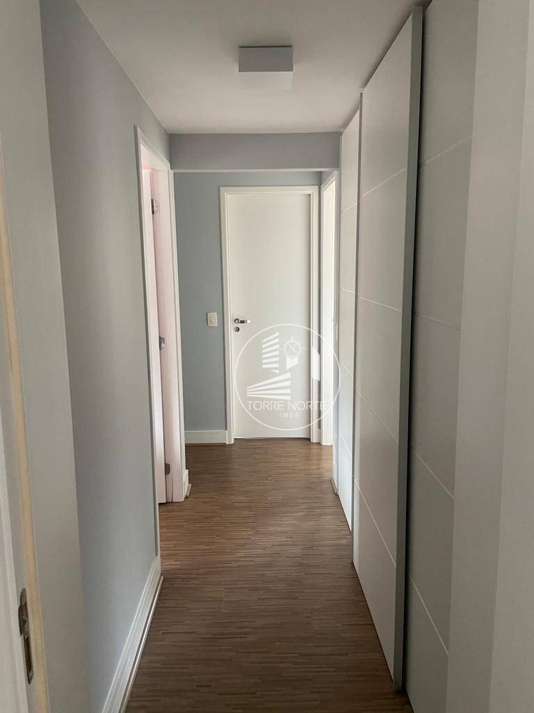 Apartamento à venda com 3 quartos, 105m² - Foto 19