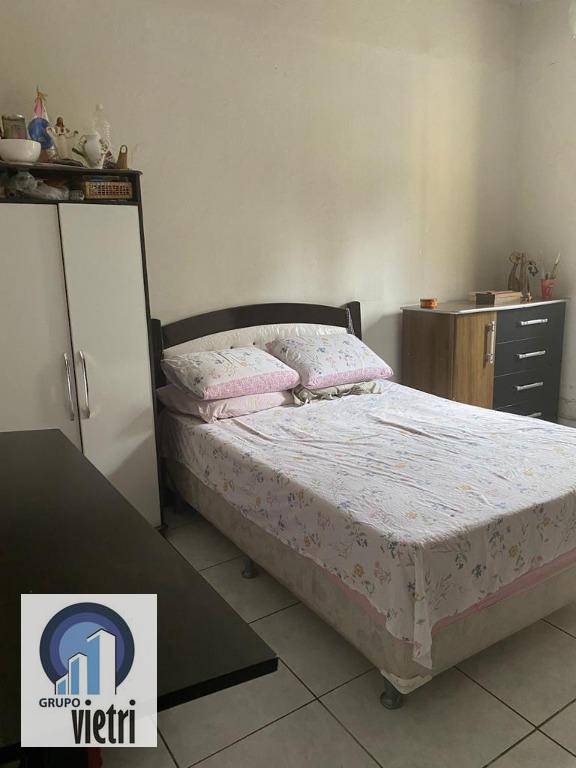 Casa à venda com 3 quartos, 180m² - Foto 15