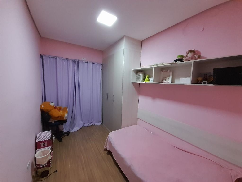 Casa à venda com 3 quartos, 250m² - Foto 42