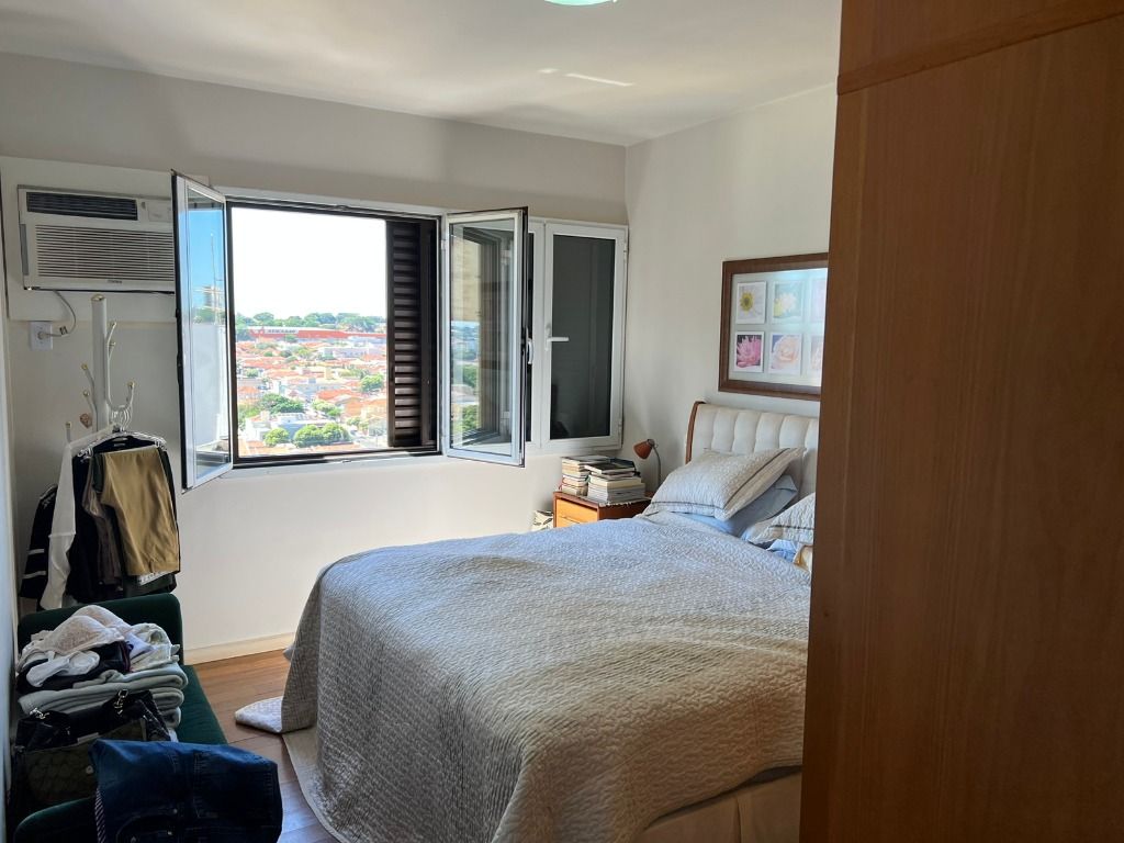 Apartamento à venda com 4 quartos, 316m² - Foto 2