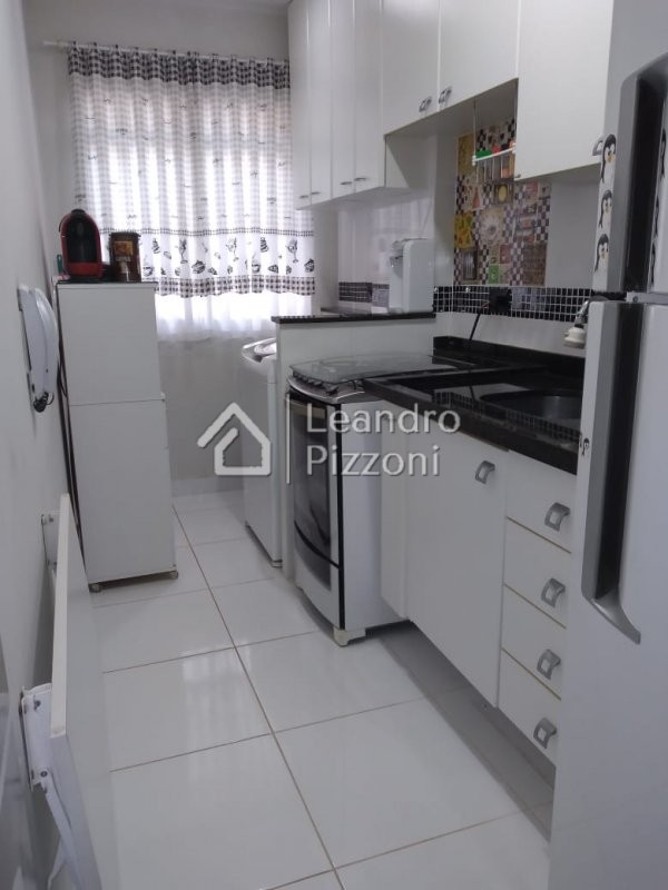 Apartamento à venda com 2 quartos, 49m² - Foto 9