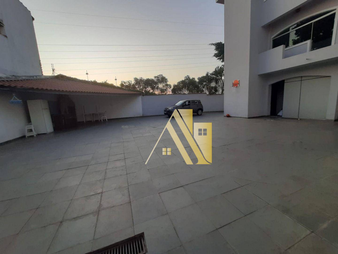 Sobrado à venda com 3 quartos, 500m² - Foto 9