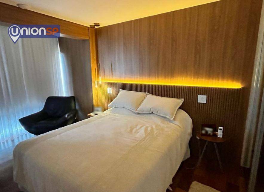 Apartamento à venda com 3 quartos, 158m² - Foto 8