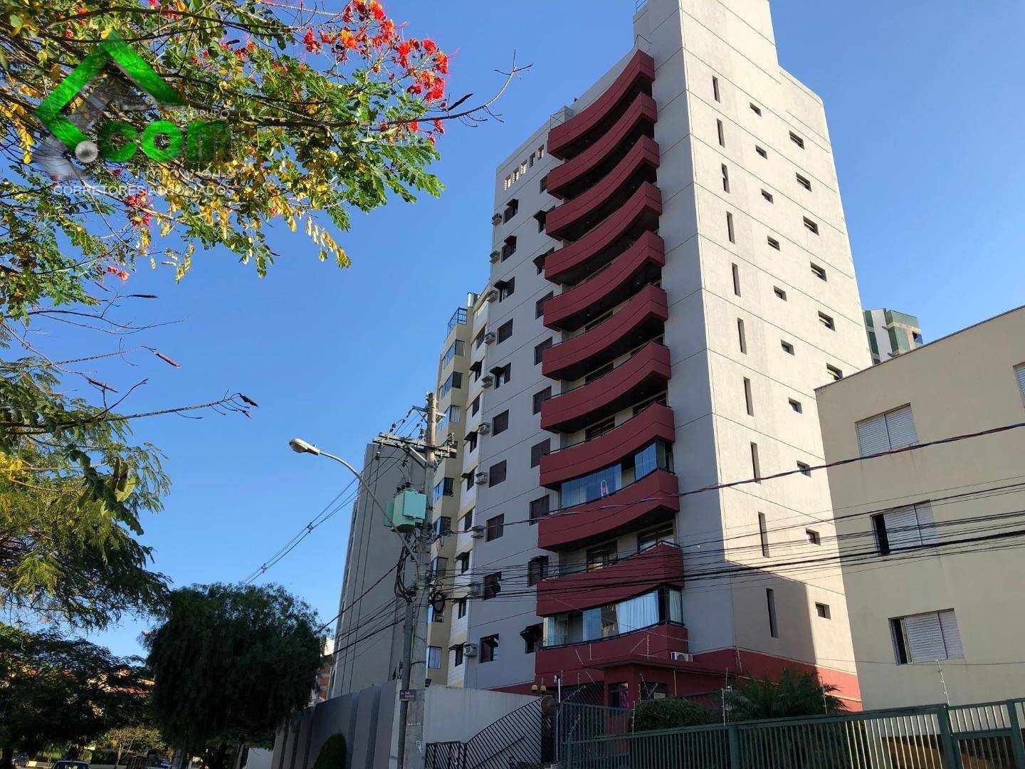 Apartamento à venda com 4 quartos, 341m² - Foto 1