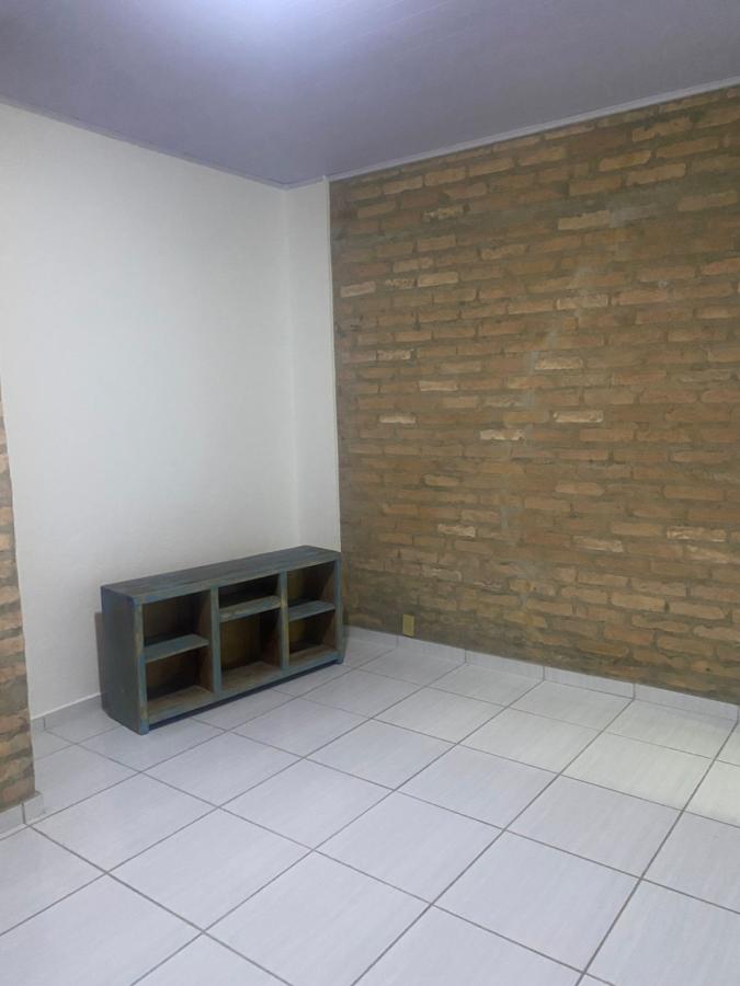 Casa para alugar com 1 quarto, 50m² - Foto 8