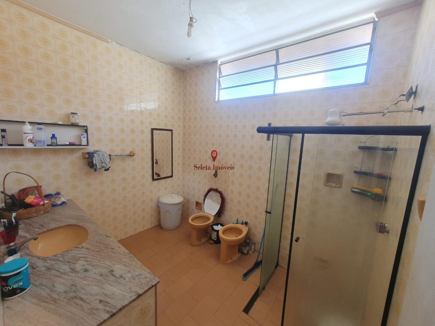 Casa à venda com 4 quartos, 330m² - Foto 11