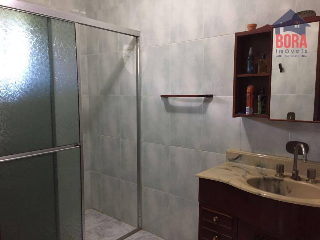 Chácara à venda com 2 quartos, 200m² - Foto 7